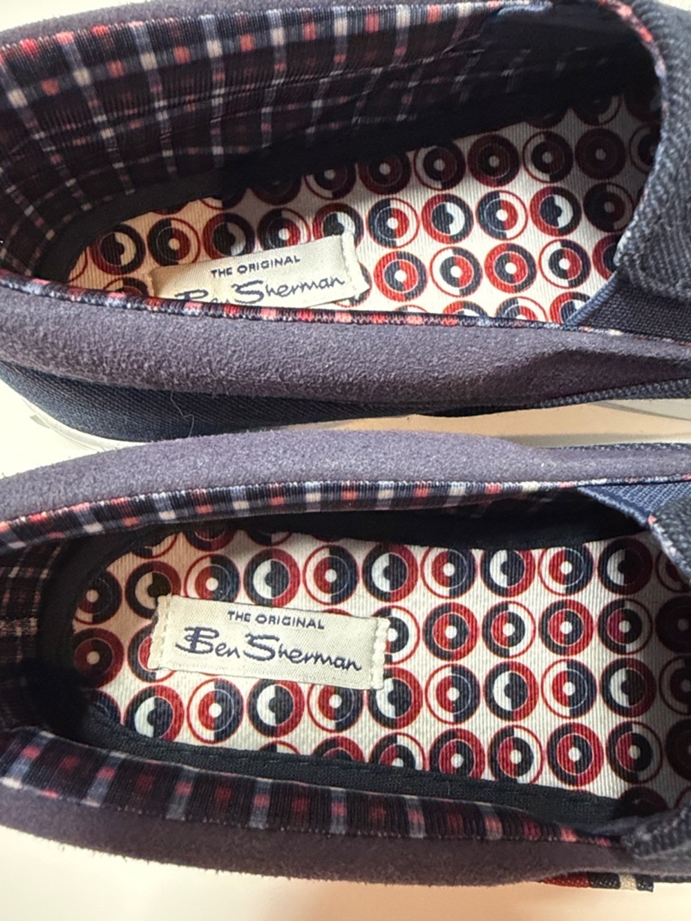 Ben Sherman Navy Slip On Sneakers Canvas Casual Shoes Boys Youth Size 4 - Picture 2 of 8